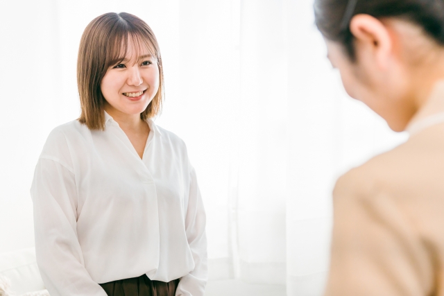 ハリウッドブロウリフトの効果はいつまで？【専門家解説】✨