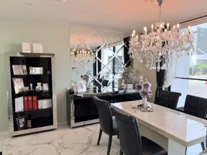 Beauty Salon Lily 内観 カウンセリングスペース 小牧市の痩身エステ