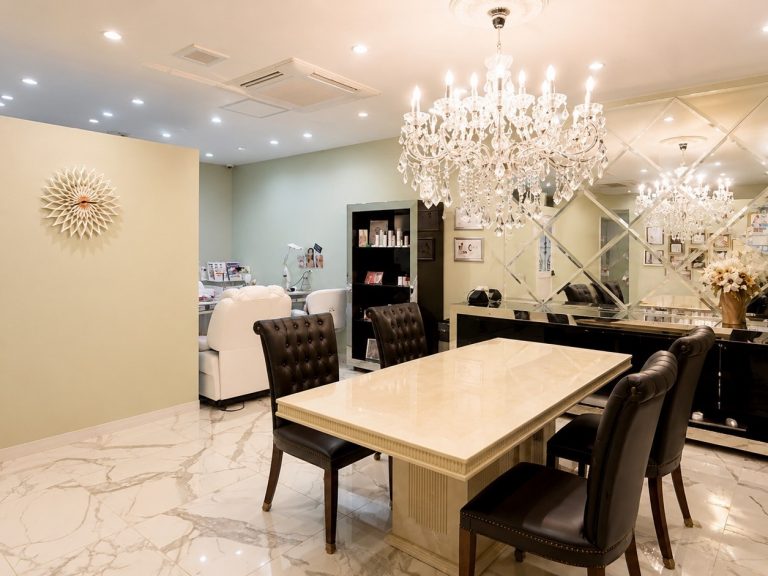 Beauty Salon Lily 店内 カウンセリングスペース
